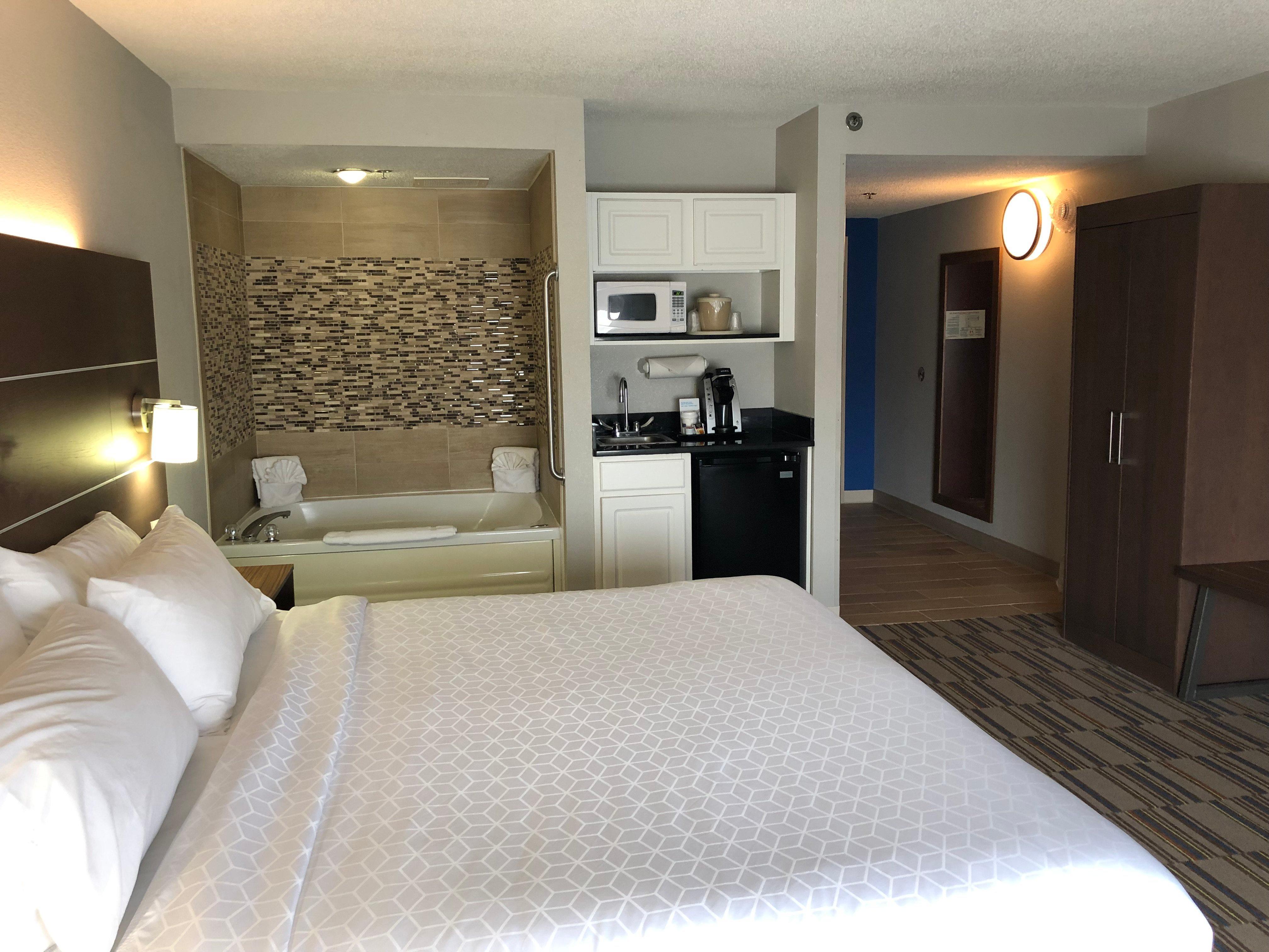 Holiday Inn Express And Suites Quakertown - Allentown Area By Ihg Esterno foto