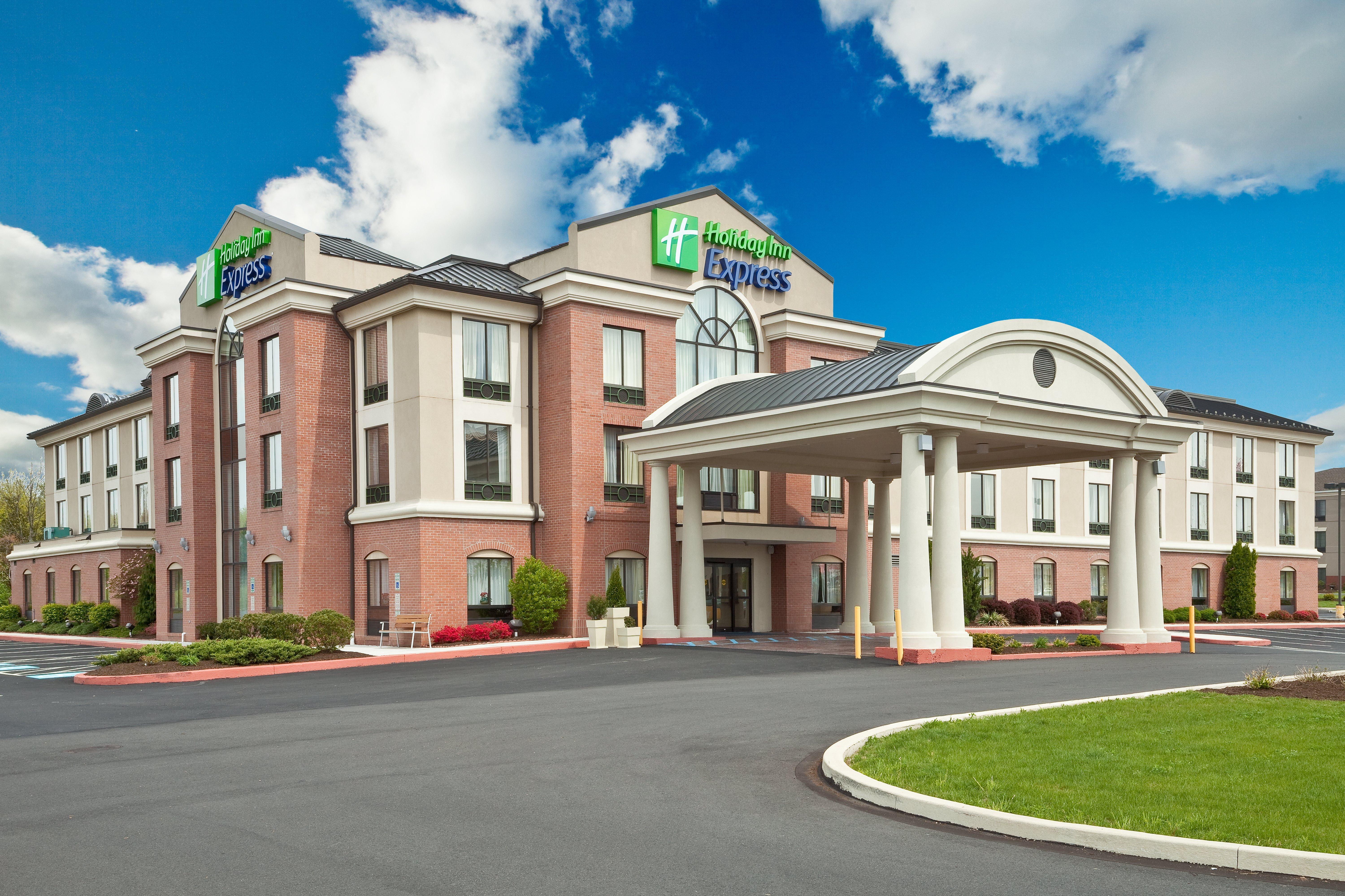 Holiday Inn Express And Suites Quakertown - Allentown Area By Ihg Esterno foto