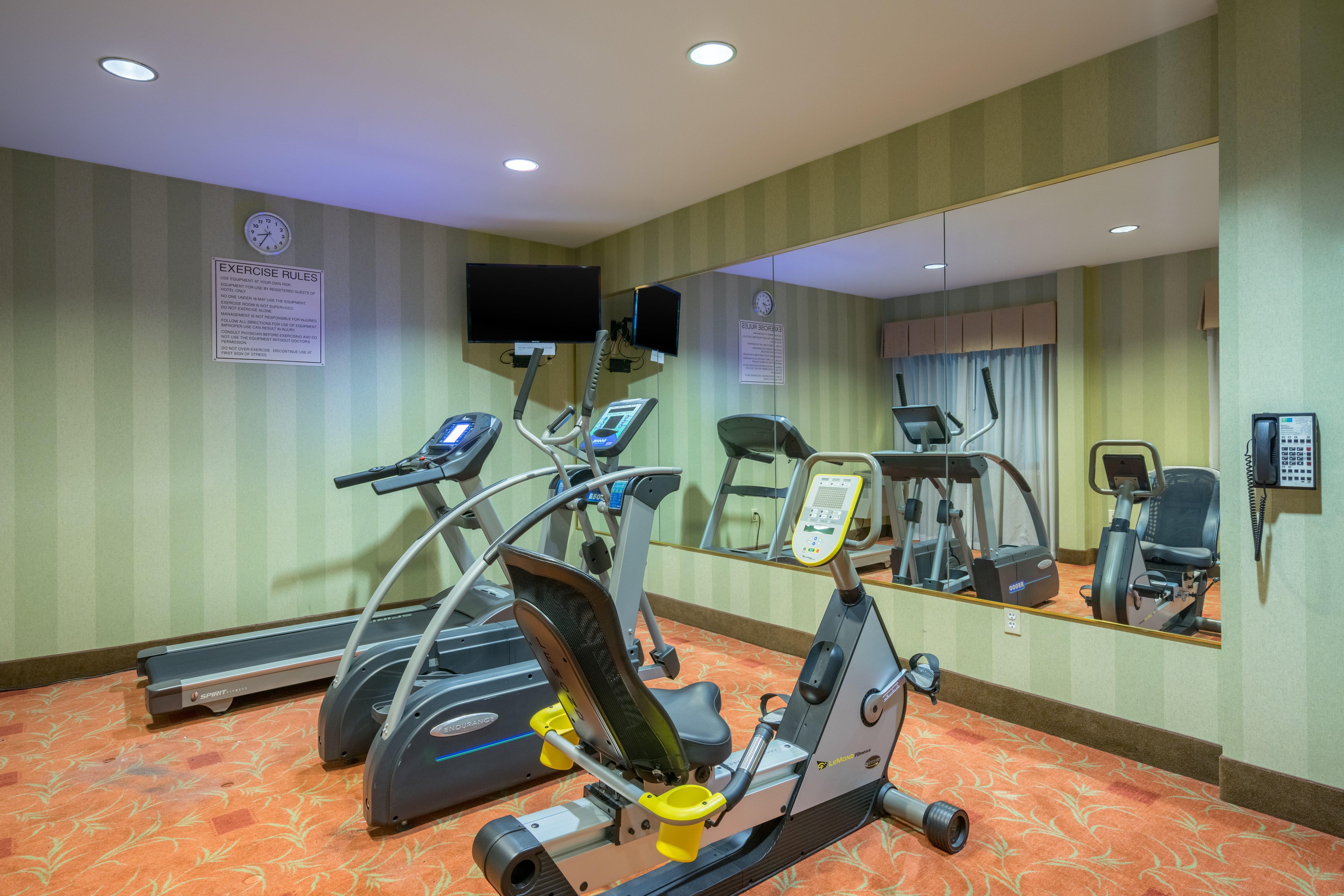 Holiday Inn Express And Suites Quakertown - Allentown Area By Ihg Esterno foto