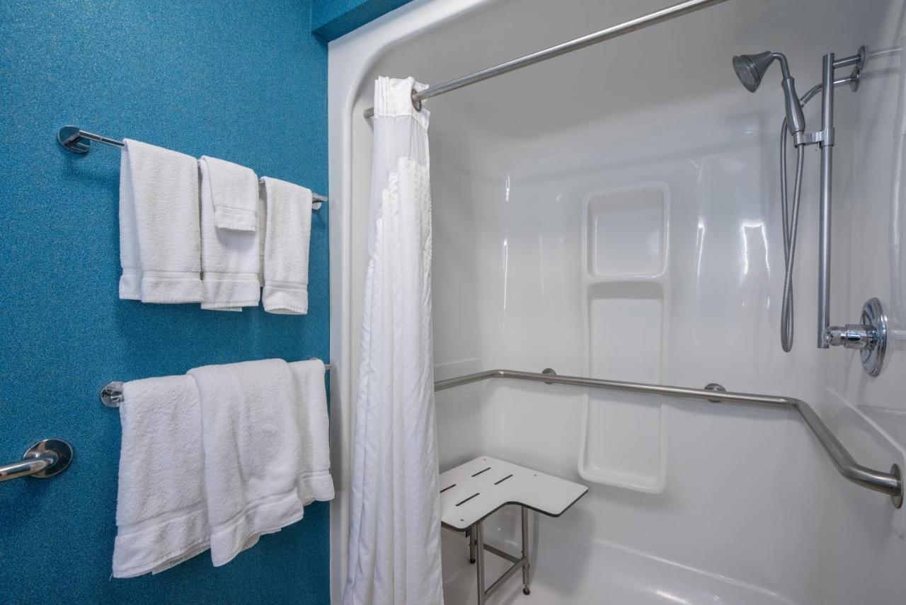 Holiday Inn Express And Suites Quakertown - Allentown Area By Ihg Esterno foto